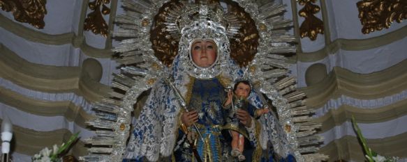 De manera excepcional, la Virgen procesionará este año el 15 de agosto y el 16 septiembre. // CharryTV