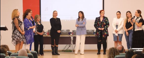 Diputación presenta una canción sobre las mujeres rurales, que cuenta con voces de la Serranía, Martha Pérez de Ronda y Dama Corrales de Algatocín participan en esta iniciativa que pretende visibilizar la problemática que han sufrido a lo largo de la historia este segmento de la población, 17 Oct 2023 - 15:25