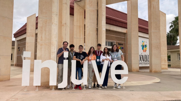 IES Martín Rivero students win national science competition