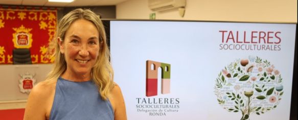 Alicia López, delegada de Educación, en rueda de prensa // Ayuntamiento de Ronda