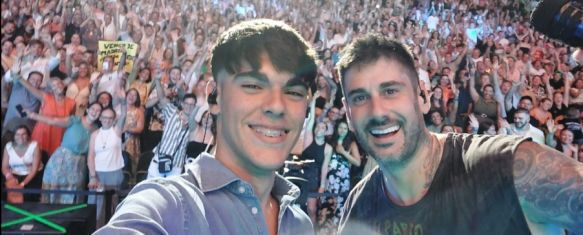 Pablo Martín, el rondeño que ha cantado con Melendi en el escenario de Starlite, Este joven acudió al concierto como regalo de graduación y pudo interpretar “Destino o casualidad” junto al ovetense, 28 Aug 2024 - 14:26