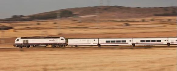 Este tren inicia actualmente su recorrido a las 15:14 horas. // Renfe