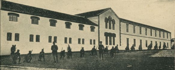 Imagen de la fachada del inmueble en el año 1921.  // Manolo Garrido. 