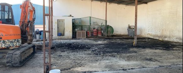 El Ayuntamiento invierte 13.000 euros en reformar la zona de lavadero de Soliarsa, Los trabajos han sido adjudicados a la empresa rondeña RIMM Construcciones y Reformas y se centrarán en la renovación del suelo, 25 Sep 2024 - 10:42