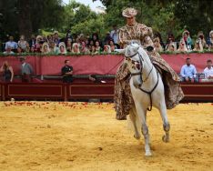 El Ayuntamiento de Ronda instaló un graderío y habilitó como pista hípica el final del paseo central de la Alameda durante la pasada Feria de Pedro Romero // Manolo Guerrero