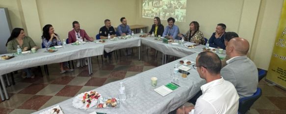 AROAL organiza un desayuno para celebrar su 25 aniversario, Al evento han acudido representantes de las diferentes entidades, instituciones, administraciones y colectivos que han apoyado a la asociación a lo largo de todos estos años, 27 Sep 2024 - 10:02