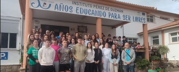 La comunidad educativa espera encontrar una solución a esta problemática lo antes posible // Laura Caballero