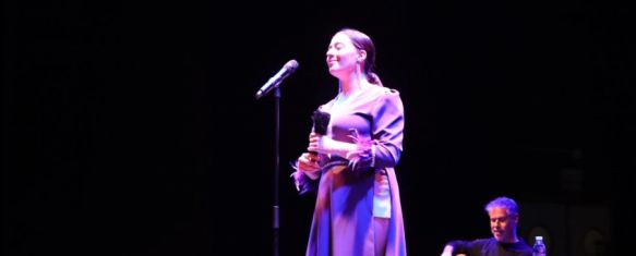 María Villalón vuelve a Ronda con un público a sus pies, La cantante consiguió que un rebosante teatro Vicente Espinel la acogiera en sus tablas en un espectáculo con las canciones de su vida como protagonistas, 28 Oct 2024 - 18:51