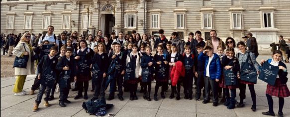 Alumnos rondeños conmemoran el X aniversario del reinado de Felipe VI con un viaje a Madrid, Estudiantes de los colegios Fernando de los Ríos y Juan de…, 31 Oct 2024 - 16:26