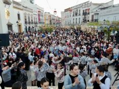 Fiesta infantil en la plaza del Socorro.  // CharryTV